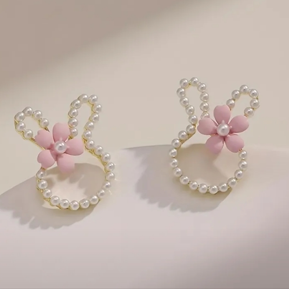 Elegant Pink Rabbit Floral Pearl Earrings